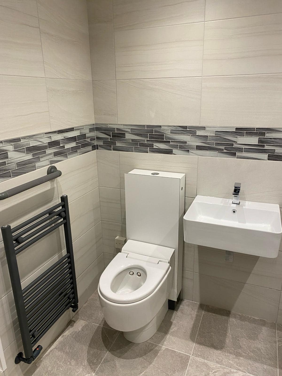 Bathroom installation 1